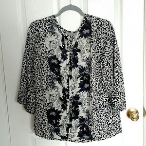 NWOT Loz Claiborne Floral Mixed Print Blouse Top